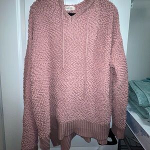 Oversized pink sweater
